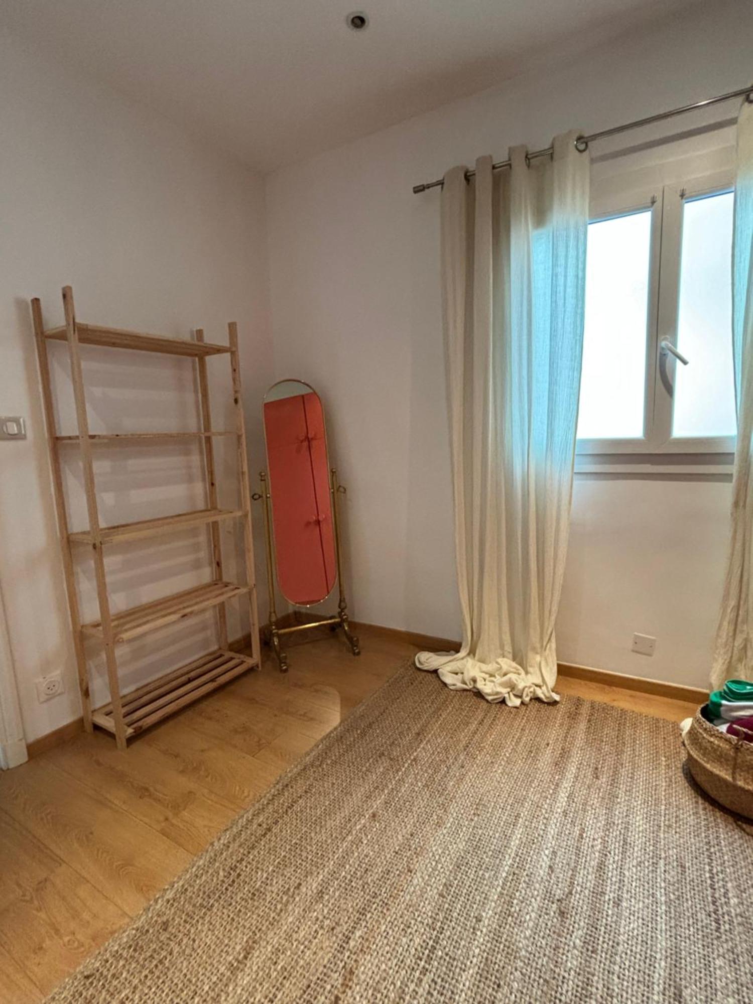 Room In Apartment In Palais Longchamp, Marseilles Buitenkant foto